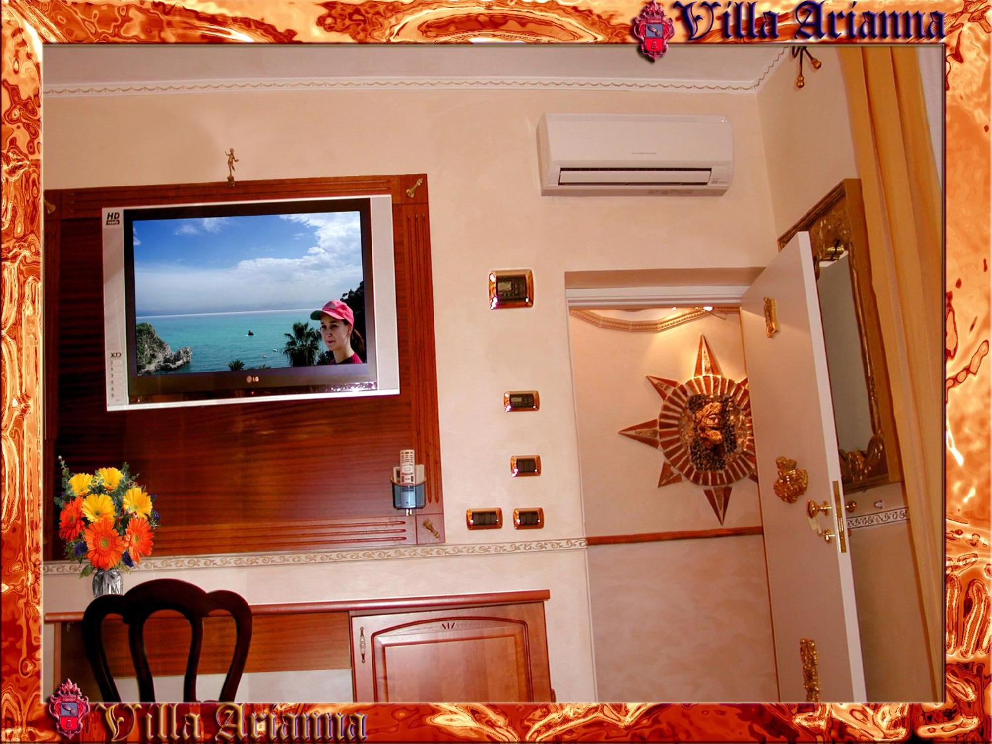 Villa Arianna B&B Taormina Exterior photo