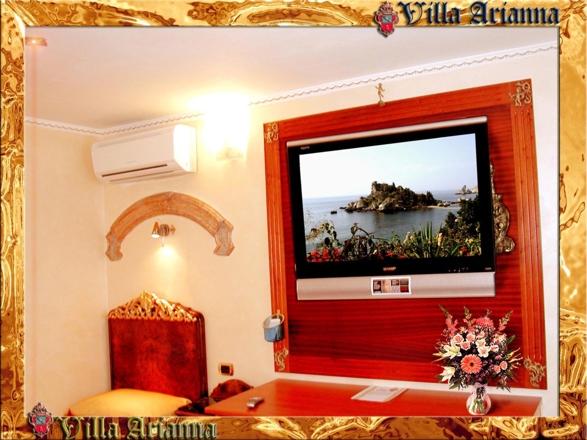 Villa Arianna B&B Taormina Exterior photo